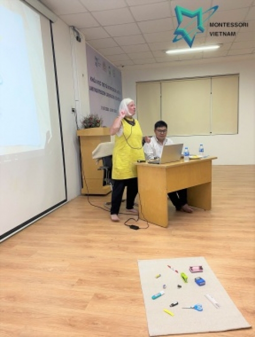 Khóa Học Trợ Tá Trợ Tá Montessori AMI Độ tuổi 0-3: Hành Trình Khám phá Và Trải Nghiệm Đầy Cảm Hứng Khóa Học Trợ Tá Trợ Tá Montessori AMI Độ tuổi 0-3: Hành Trình Khám phá Và Trải Nghiệm Đầy Cảm Hứng