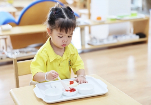 Chương trình Montessori 0-3